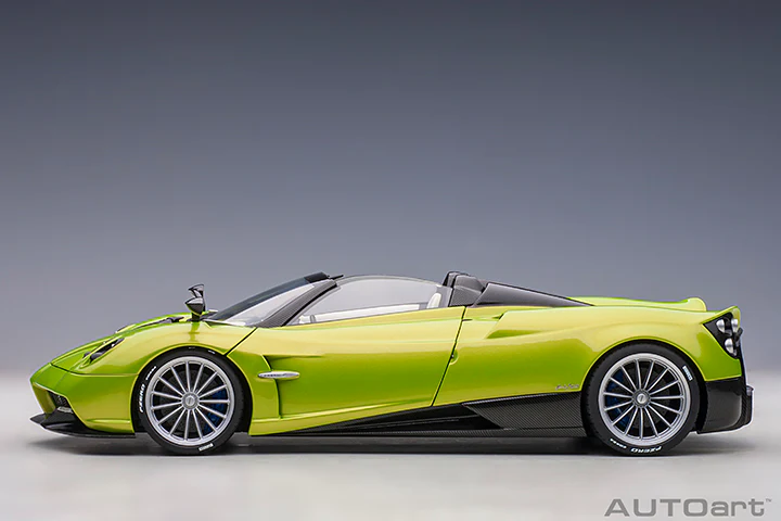 AUTOart Pagani Huayra Roadster Verde Firenze Pearl Green 1:18 - Image 4