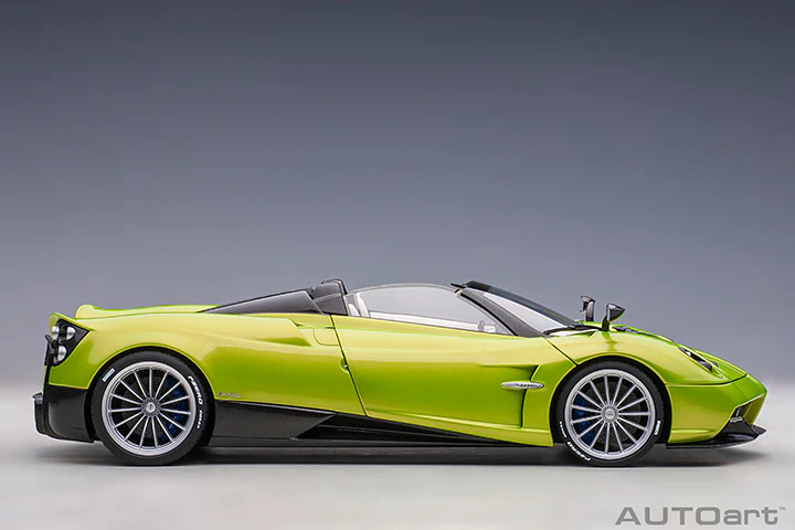 AUTOart Pagani Huayra Roadster Verde Firenze Pearl Green 1:18 - Image 5