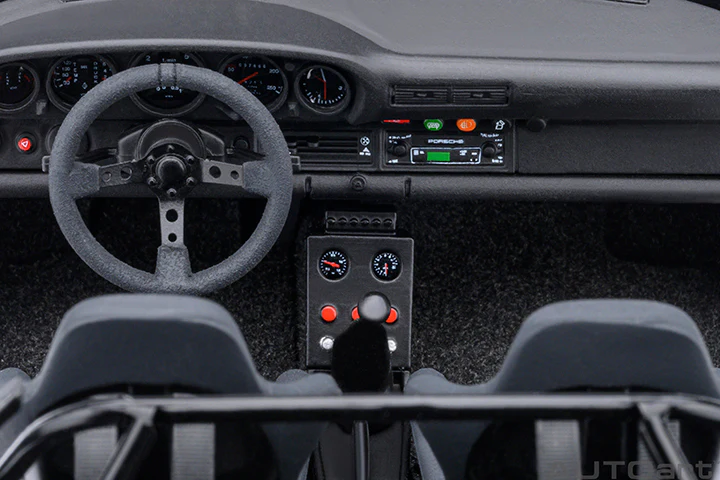 AUTOart Porsche 911 (930) Turbo 'Wangan Midnight" Blackbird Black 1:18 - Image 14