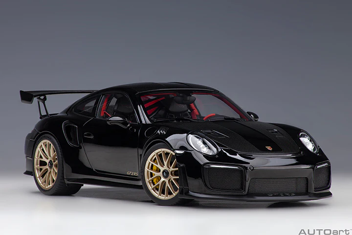 AUTOart Porsche 911 991.2 GT2 RS w/ Weissach Pkg Black 1:18 - Image 16