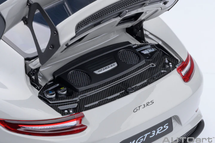 AUTOart Porsche 911 991.2 GT3 RS Chalk (Crayon) Grey 1:18 - Image 13