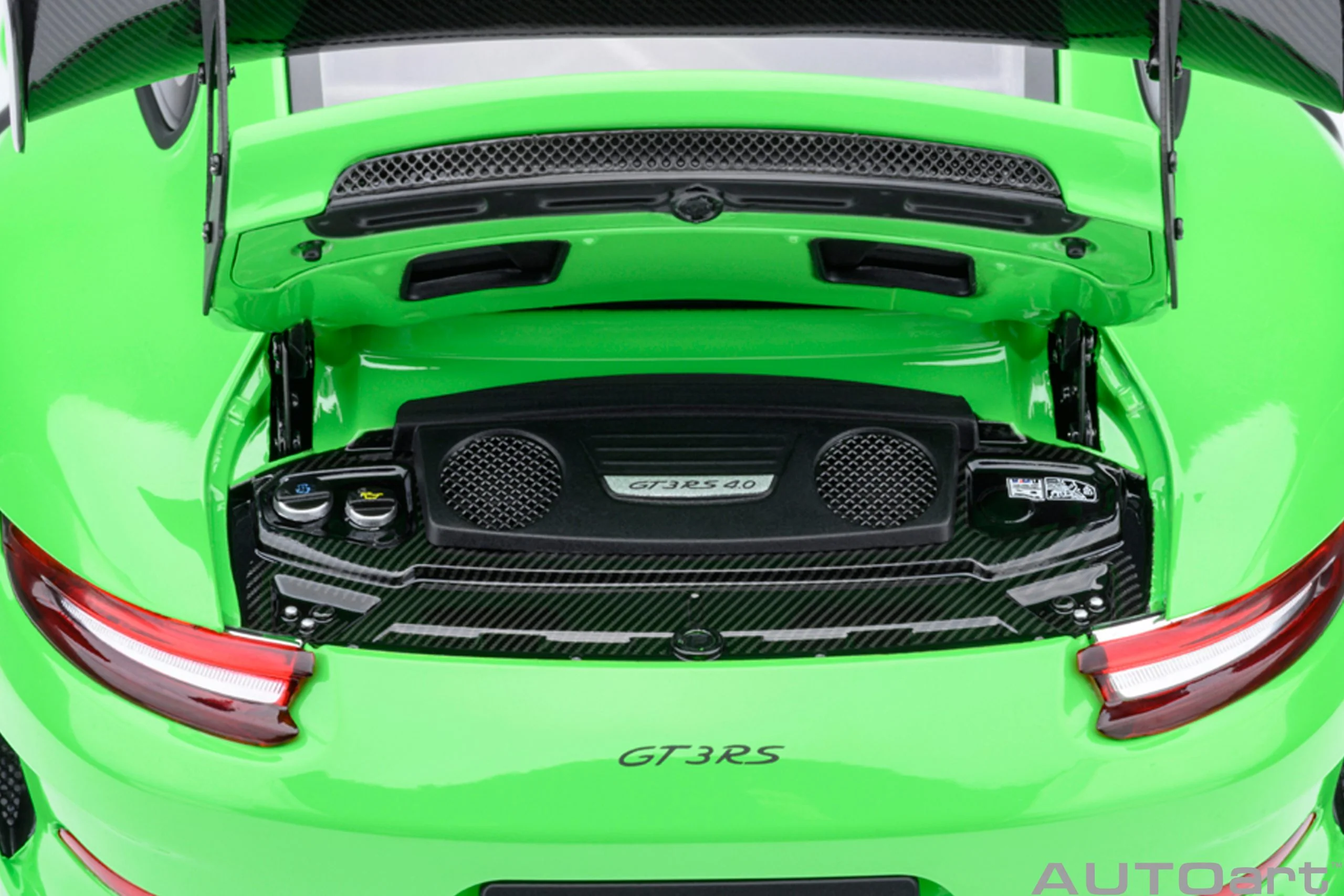 AUTOart Porsche 911 991.2 GT3 RS w/ Weissach Pkg Lizard Green 1:18 - Image 13