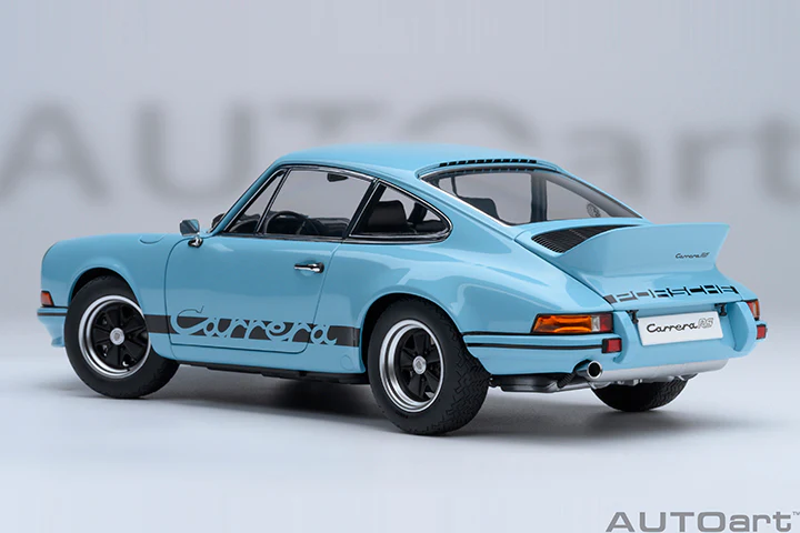 AUTOart Porsche 911 Carrera 2.7 RS Gulf Blue w/ Black Deco and Wheels 1:18 - Image 2