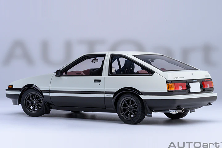 AUTOart Toyota Sprinter Trueno (AE86) "Initial D" Project D Final Version 1:18 - Image 4