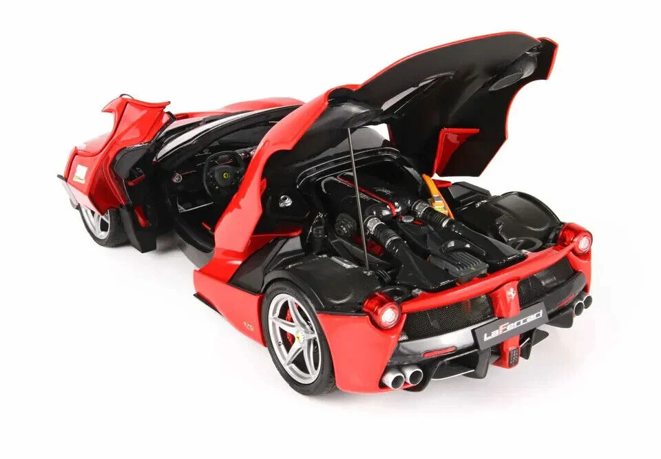 BBR 2016 Ferrari LaFerrari Aperta Spider Rosso Corsa (Ferrari Red) 1:18 - Image 6