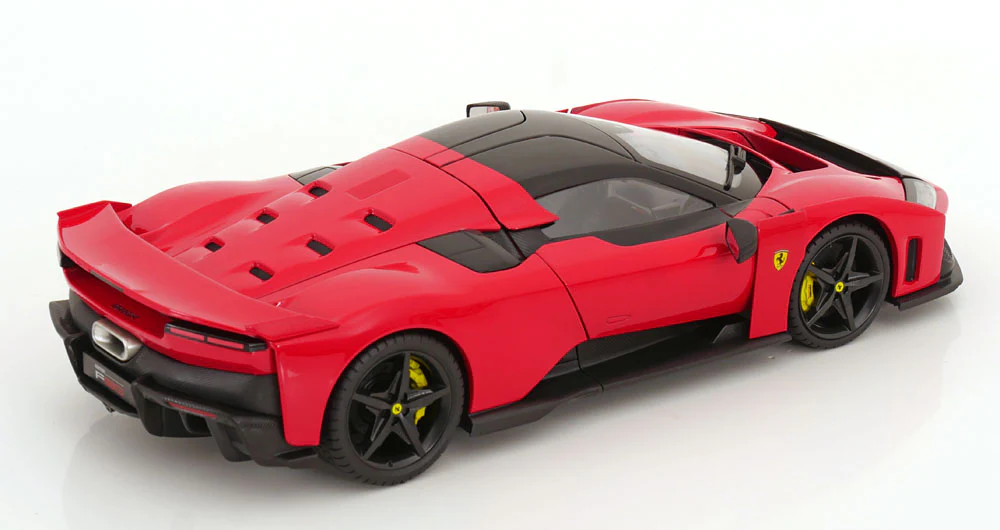 Bburago Signature Series 2024 Ferrari F80 Red (Rossa Corsa) w/ Black Wheels 1:18 - Image 3