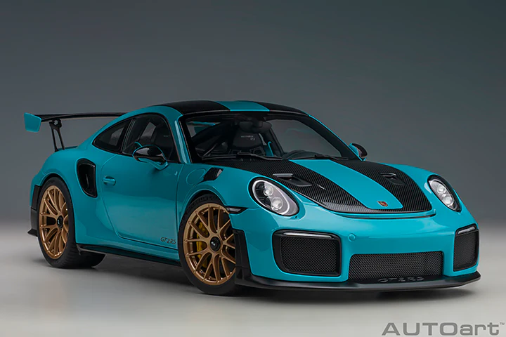 AUTOart Porsche 911 991.2 GT2 RS w/ Weissach Pkg Miami Blue 1:18 - Image 14
