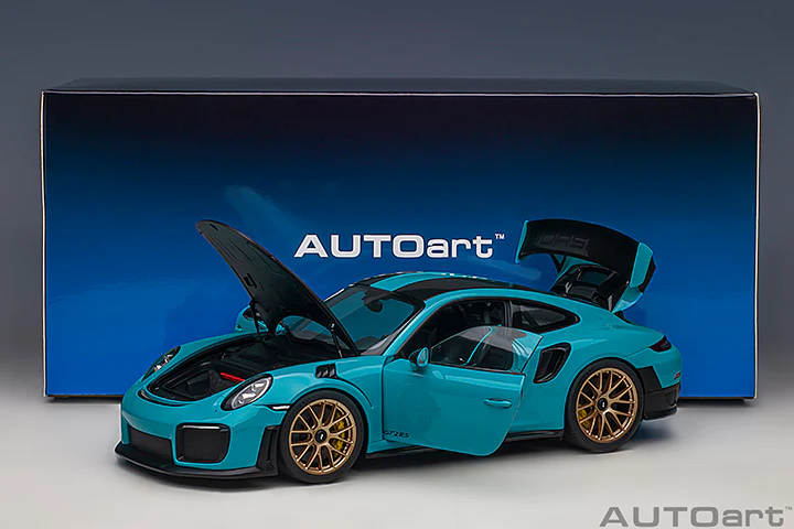 AUTOart Porsche 911 991.2 GT2 RS w/ Weissach Pkg Miami Blue 1:18 - Image 18
