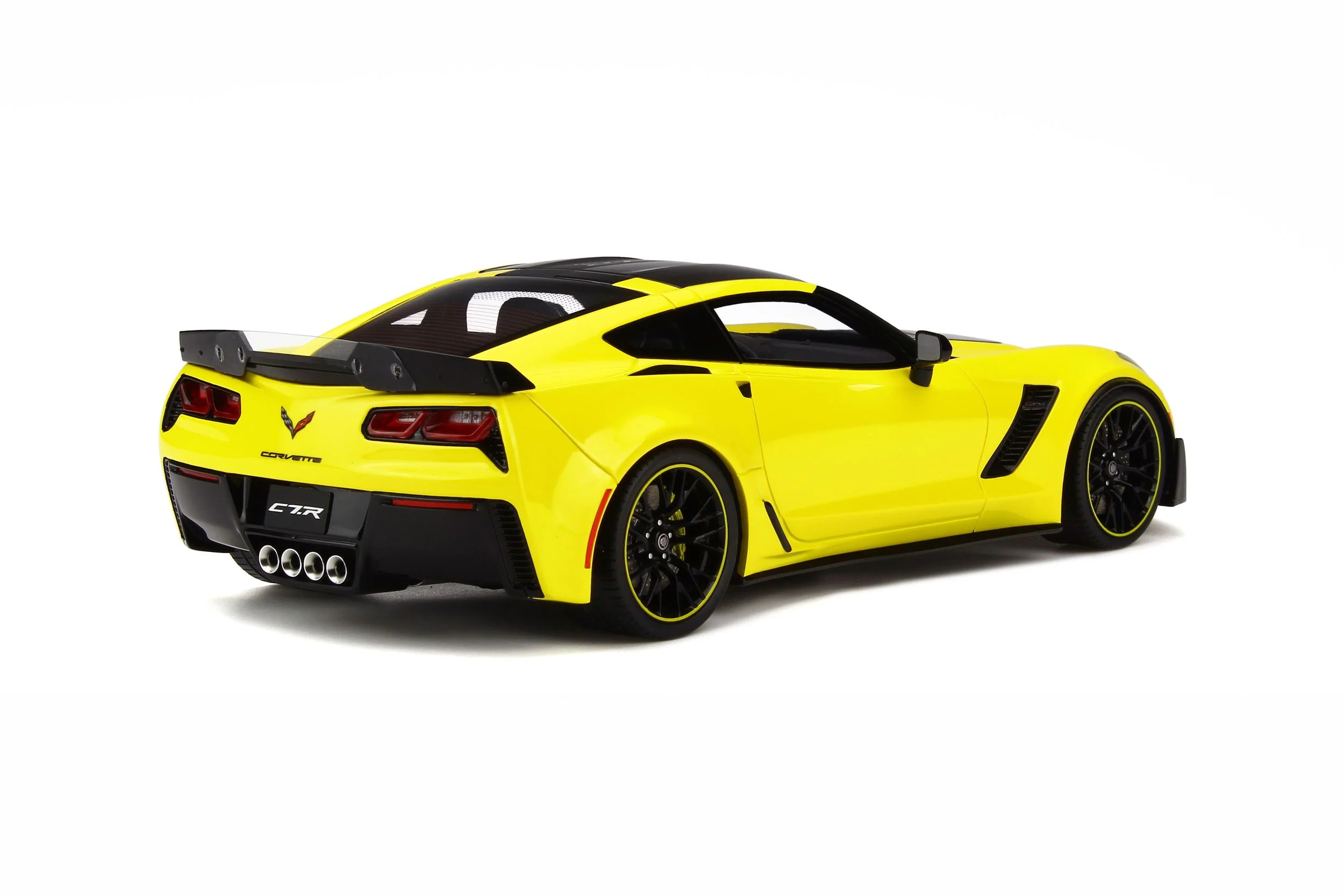 GT Spirit 2016 Chevy Corvette C7-R Z06 Yellow Tintcoat 1:18 - Image 2