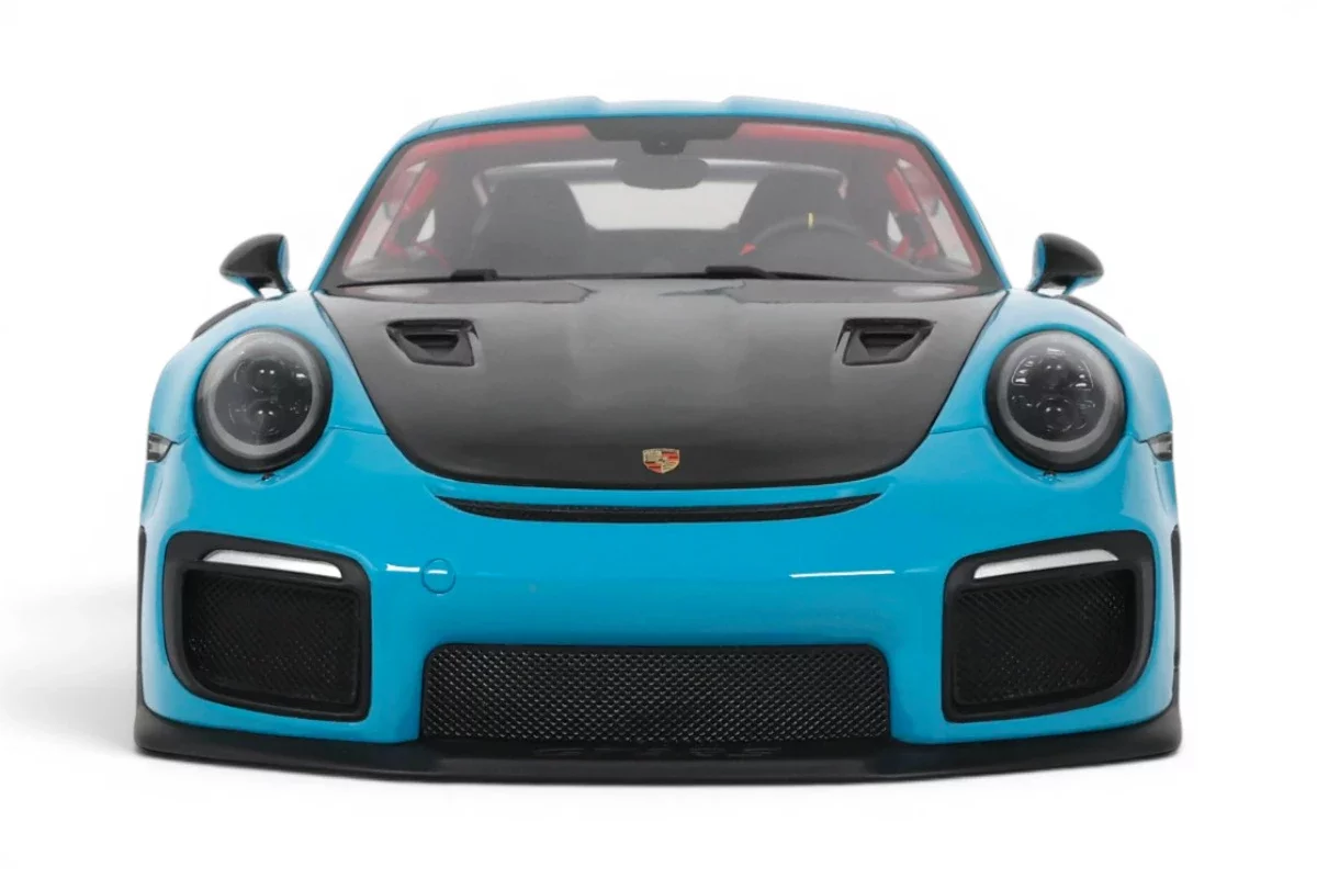GT Spirit 2018 Porsche 911 991.2 GT2 RS Weissach Package Miami Blue 1:12 - Image 11