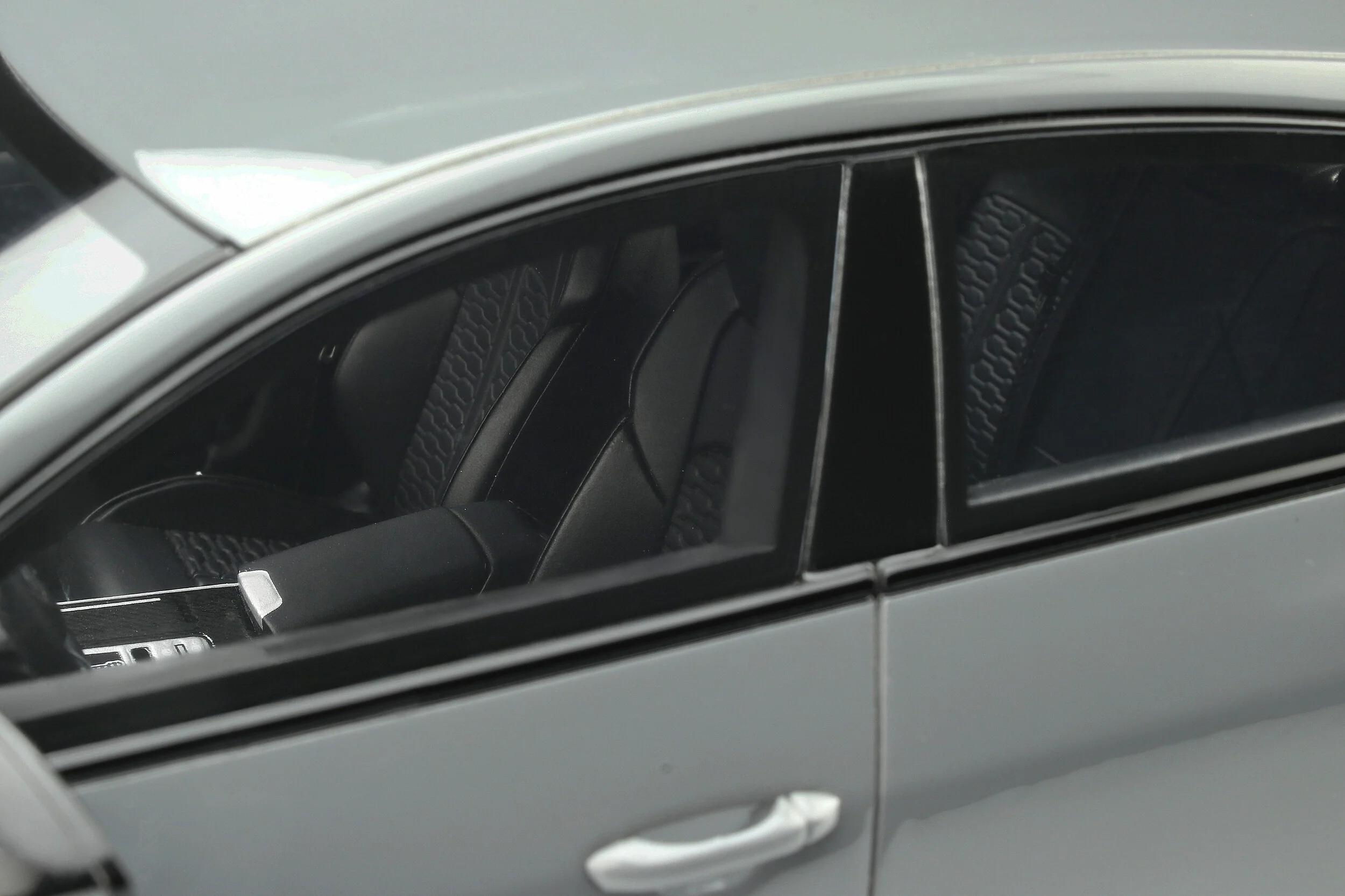 GT Spirit 2020 Audi RS7 Sportback C8 Nardo Grey 1:18 Resin - Image 11
