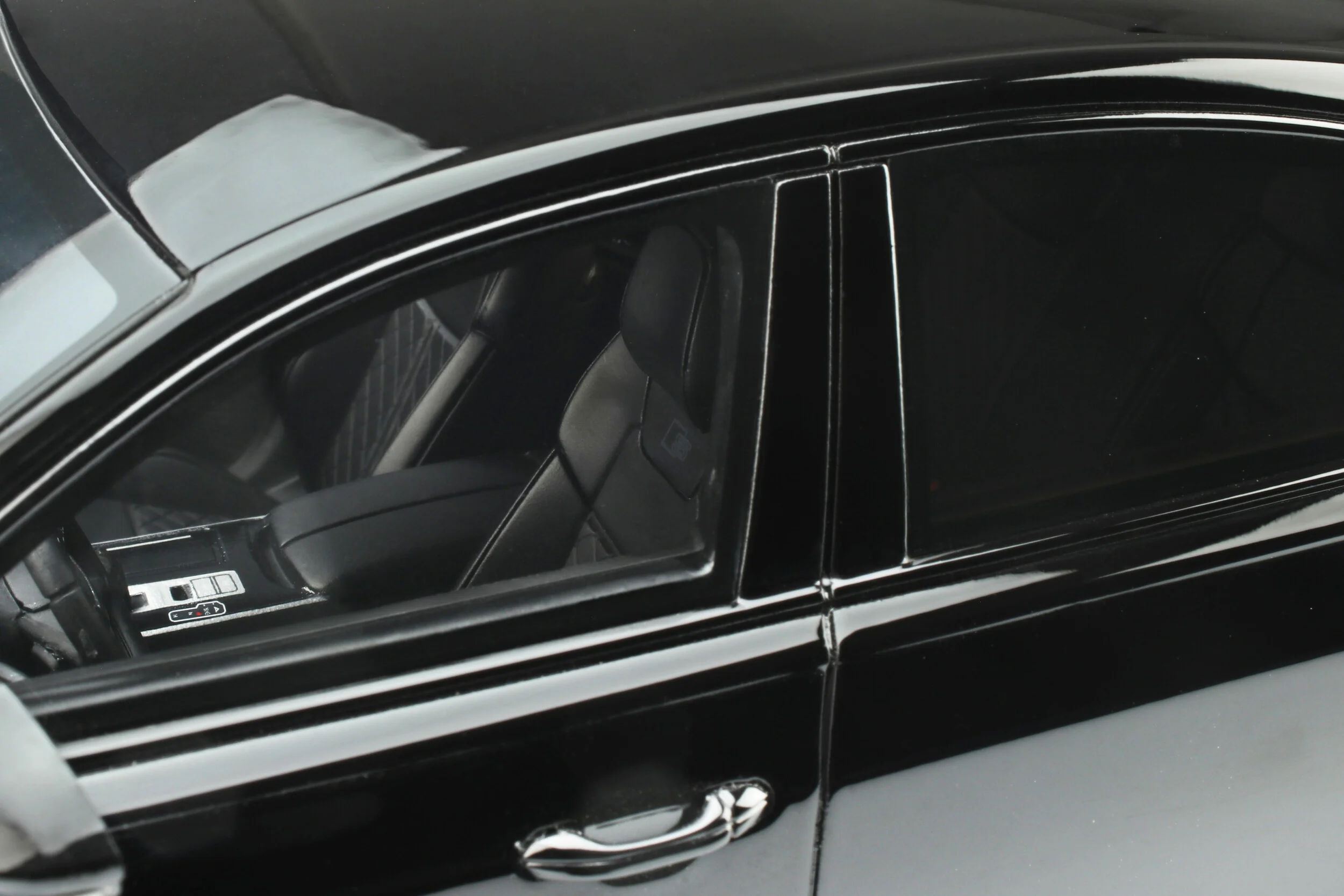GT Spirit 2020 Audi S8 (D5) Sedan ABT Night Black 1:18 - Image 11
