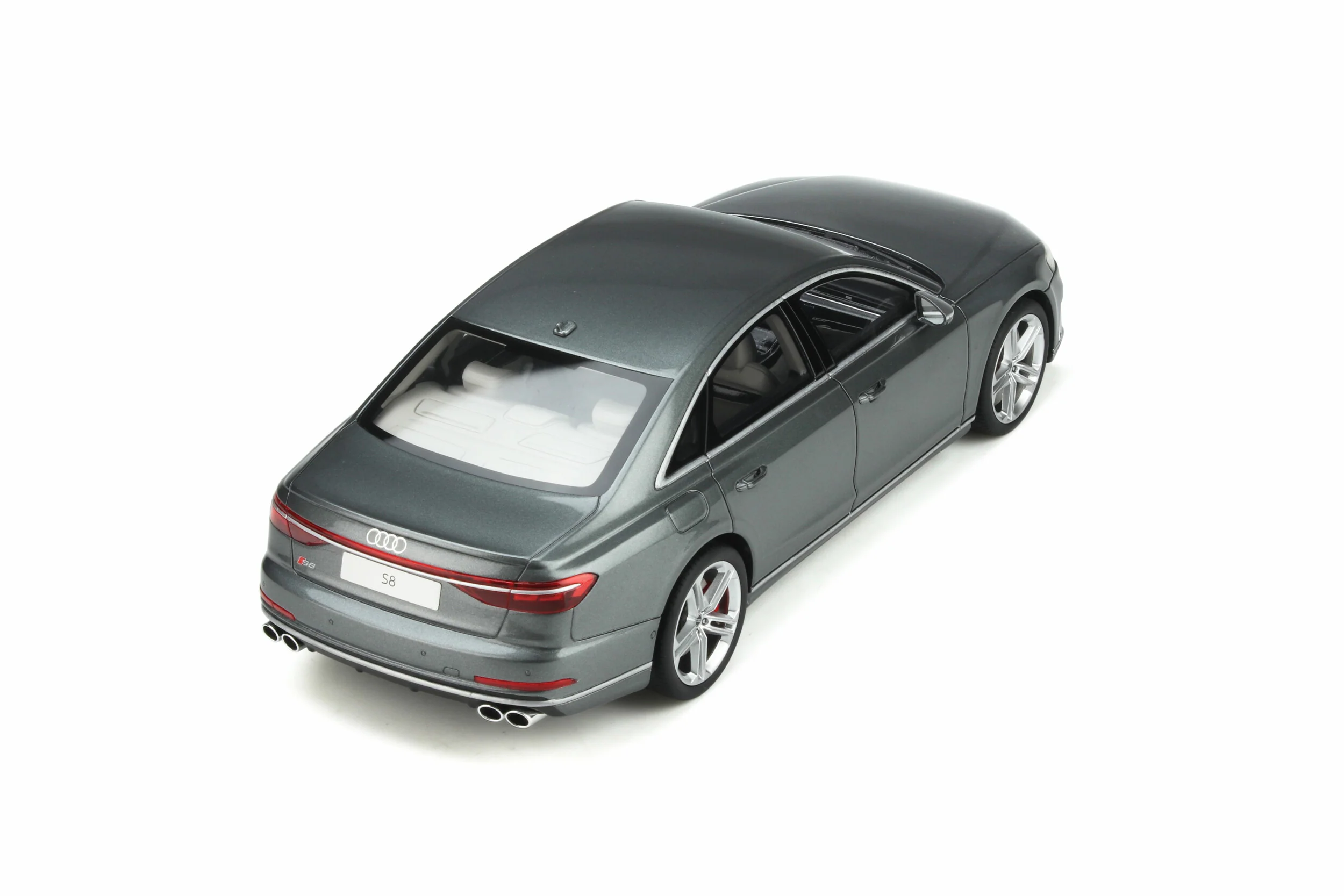 GT Spirit 2020 Audi S8 (D5) Sedan Daytona Grey Metallic 1:18 - Image 7