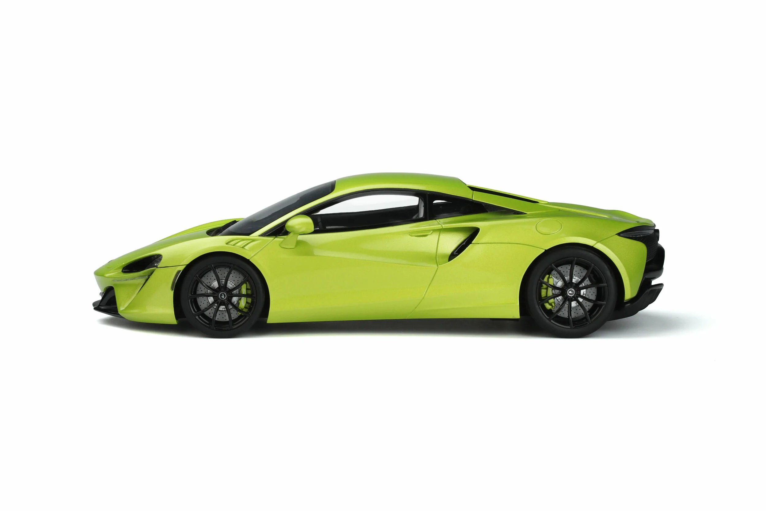 GT Spirit 2021 Mclaren Artura Flux Green Metallic 1:18 LIMITED, Resin - Image 3