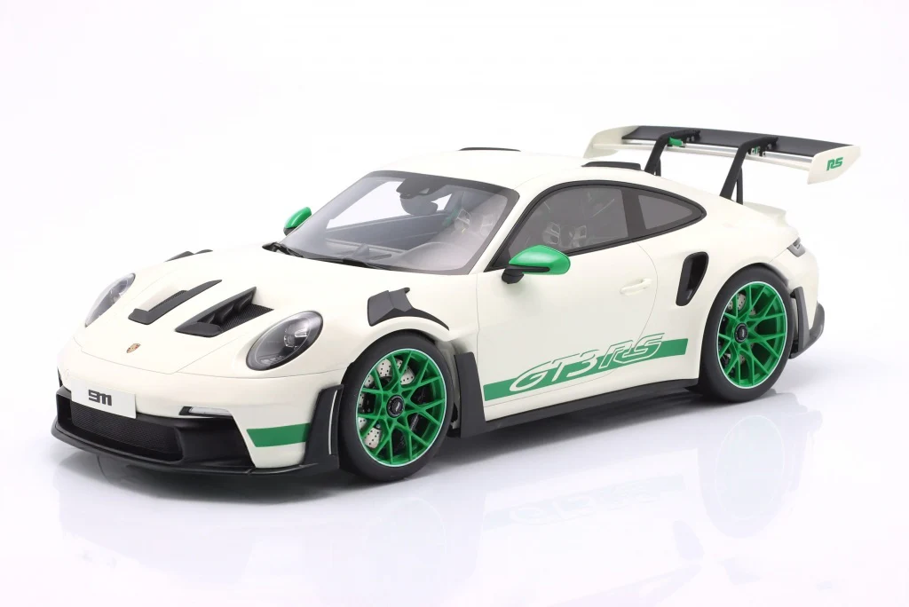 GT Spirit 2022 Porsche 911 992 GT3 RS Tribute Carrera RS White & Green 1:12