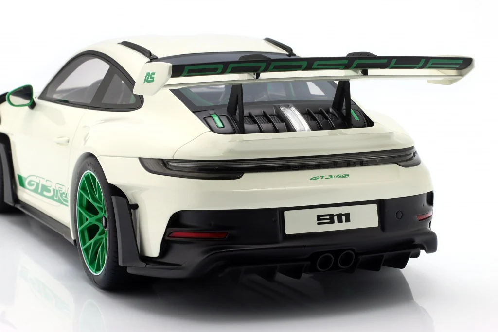 GT Spirit 2022 Porsche 911 992 GT3 RS Tribute Carrera RS White & Green 1:12 - Image 4