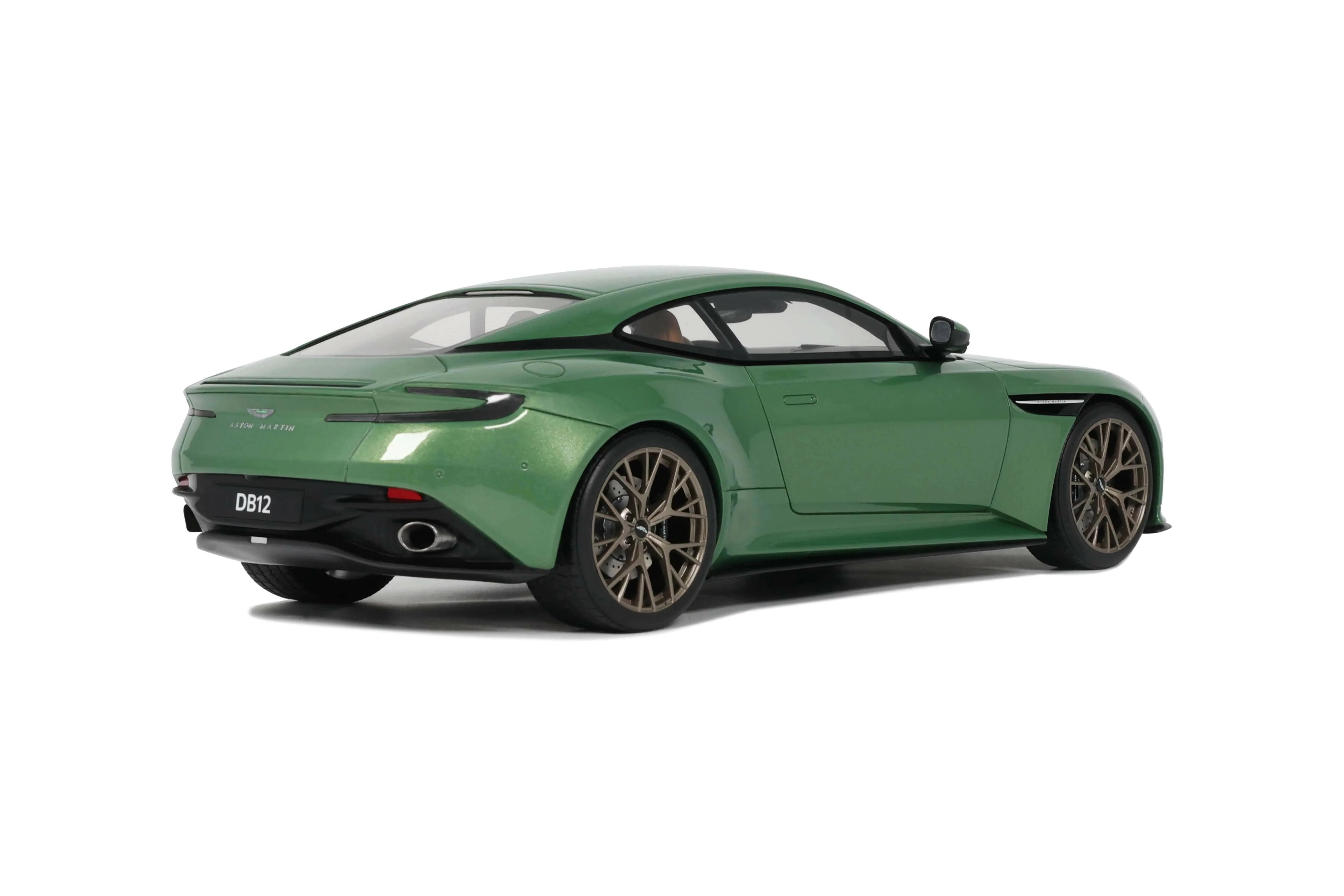 GT Spirit 2023 Aston Martin DB12 Vantage Green 1:18 - Image 2