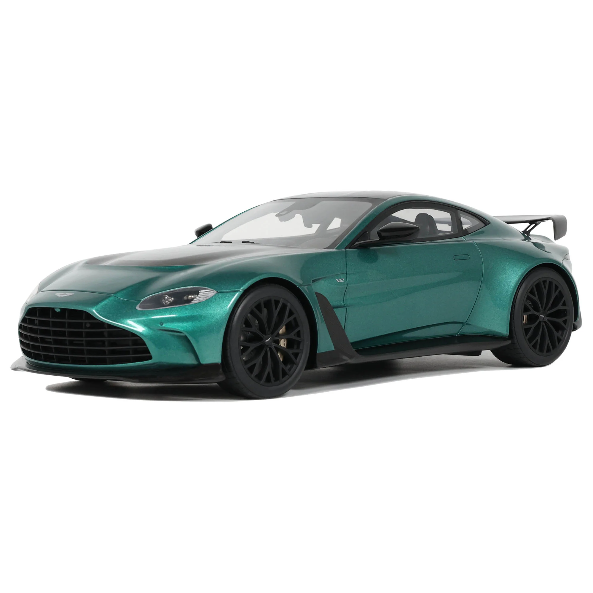 GT Spirit 2023 Aston Martin V12 Vantage Racing Green 1:18