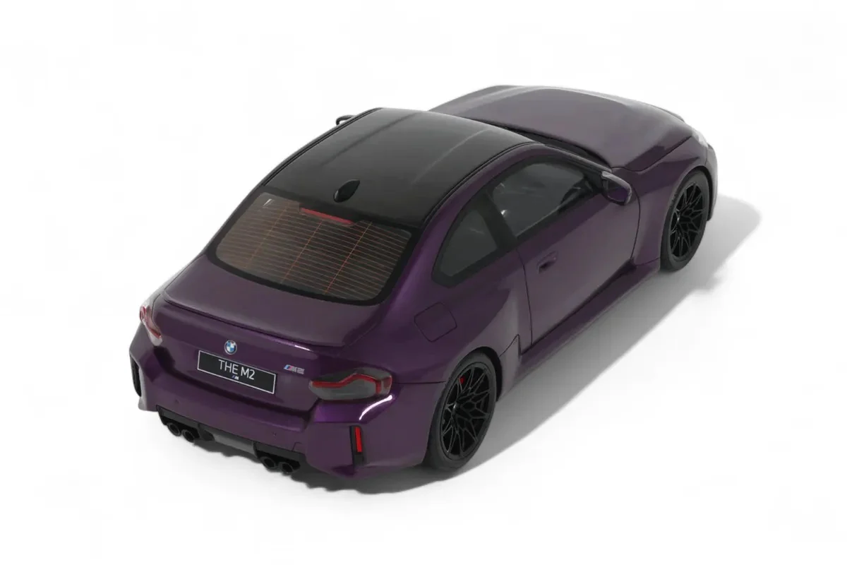 GT Spirit 2023 BMW M2 (G87) Coupe Twilight Purple Metallic 1:18 - Image 11