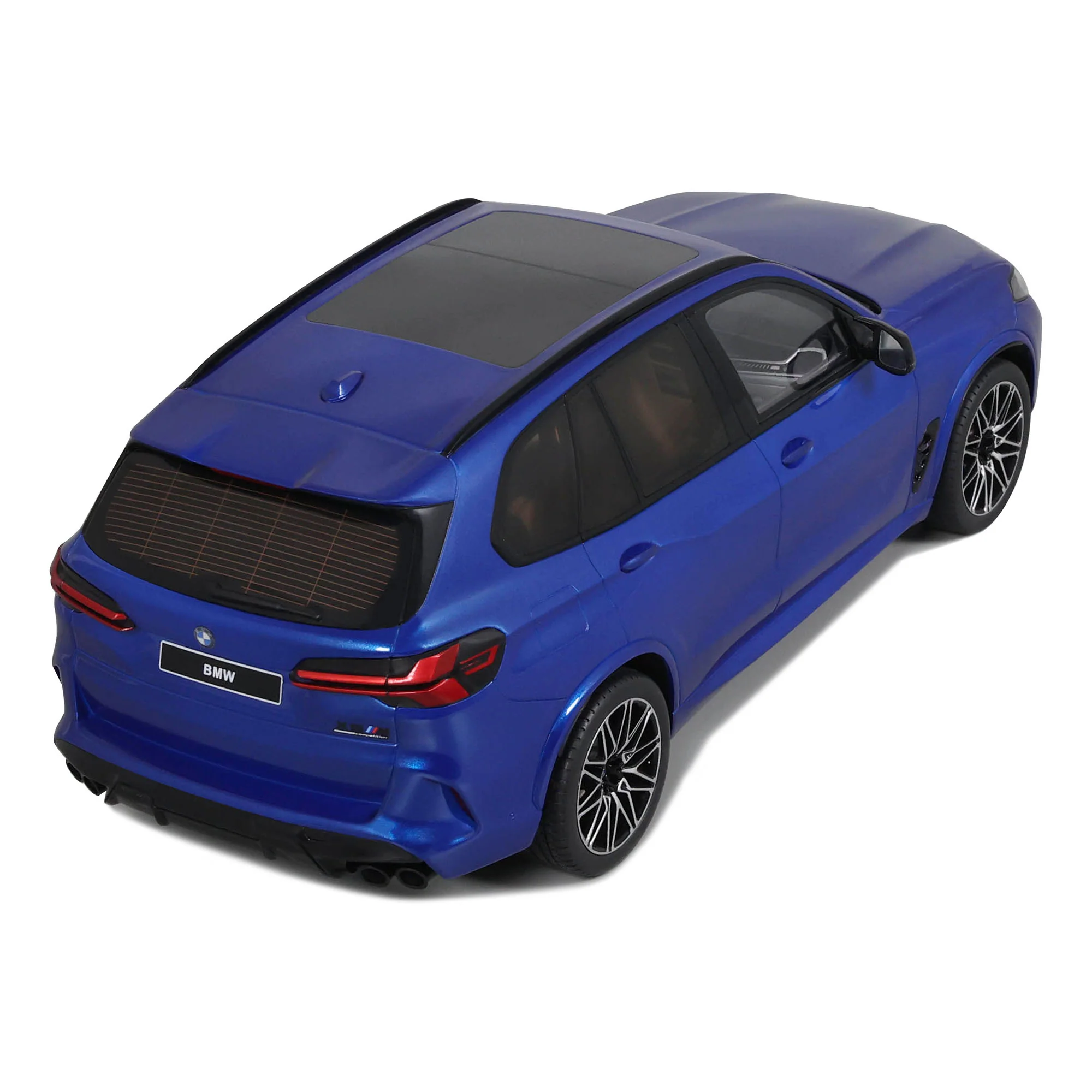 GT Spirit 2023 BMW X5M (G05) Competition Marina Bay Blue Metallic 1:18 - Image 13