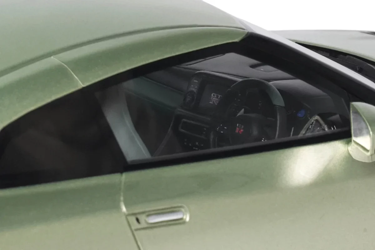 GT Spirit 2024 Nissan GT-R (R35) Skyline T-Spec Premium Edition Millenium Jade Green 1:18 - Image 10