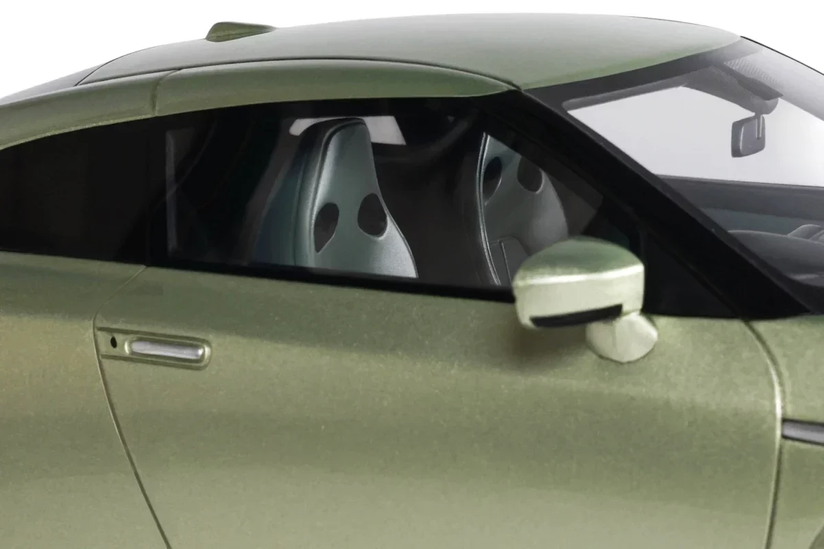 GT Spirit 2024 Nissan GT-R (R35) Skyline T-Spec Premium Edition Millenium Jade Green 1:18 - Image 11