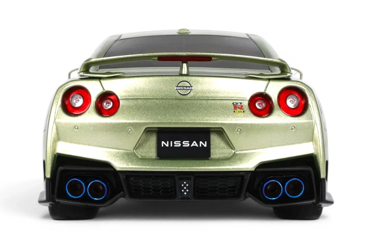 GT Spirit 2024 Nissan GT-R (R35) Skyline T-Spec Premium Edition Millenium Jade Green 1:18 - Image 5
