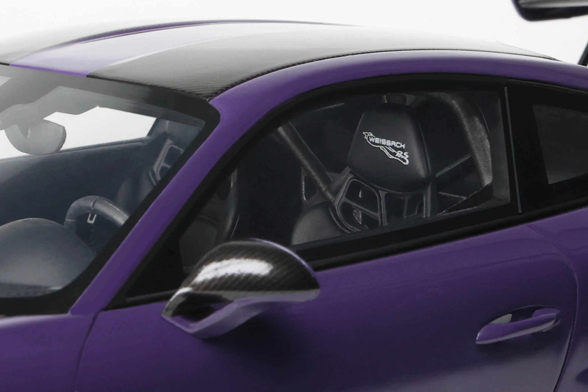 GT Spirit Porsche 911 991.2 GT2 RS w/ Weissach Pkg Ultraviolet (Purple) 1:18 - Image 15