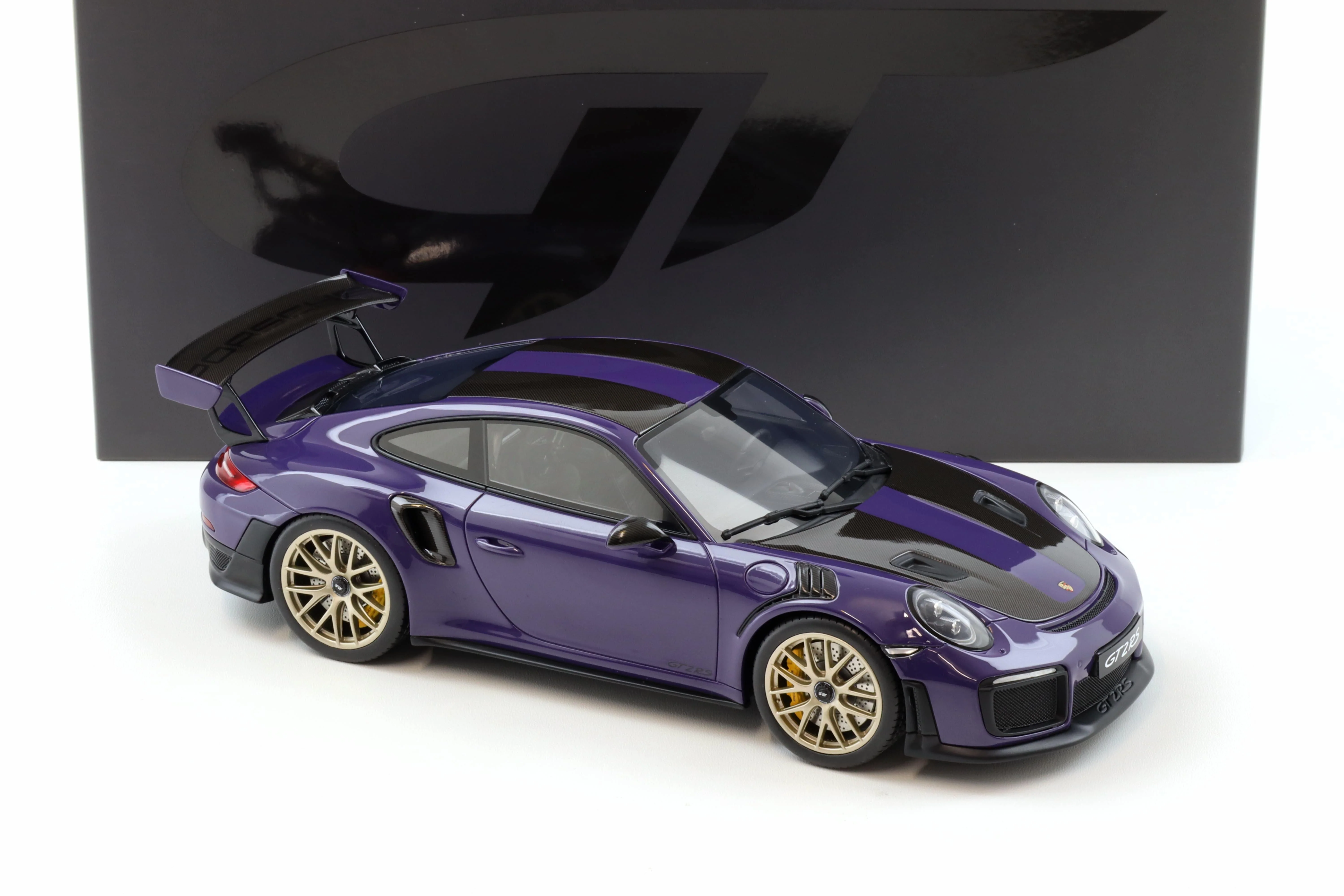 GT Spirit Porsche 911 991.2 GT2 RS w/ Weissach Pkg Ultraviolet (Purple) 1:18 - Image 2