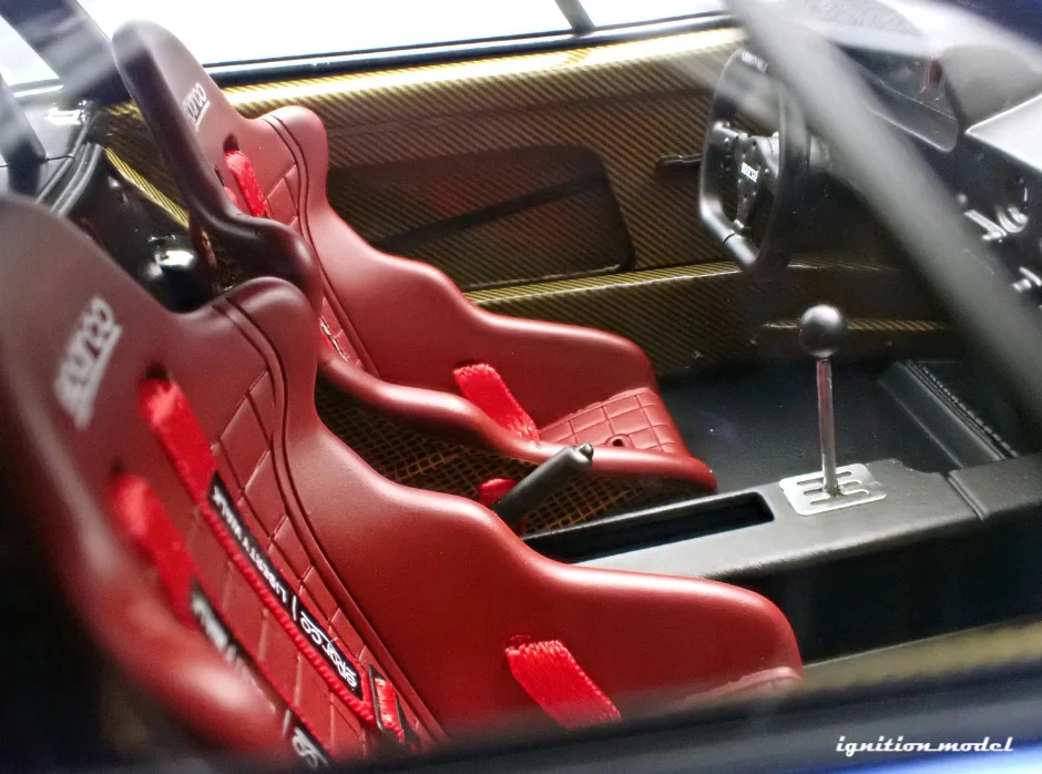 Ignition-Model Ferrari F40 LBWK LB-Works 40 Japan Blue Pilot 1:18 - Image 18