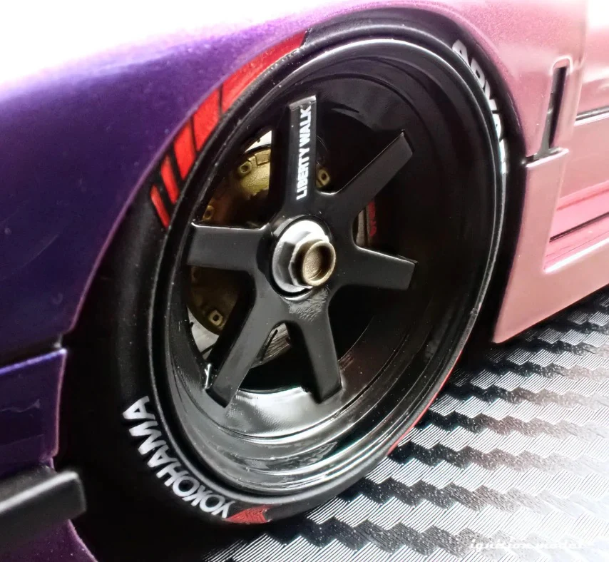 Ignition-Model Ferrari F40 LBWK LB-Works 40 Japan Midnight Purple Metallic 1:18 - Image 6