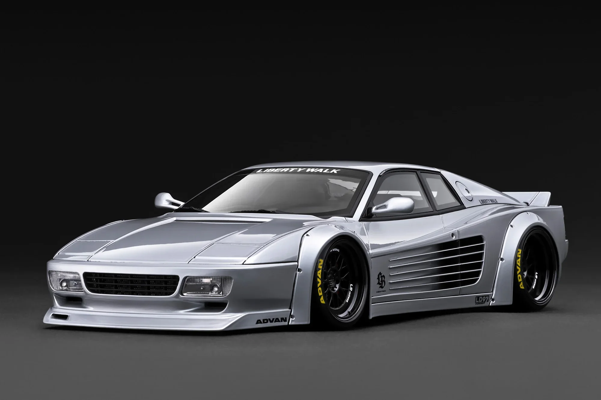 Ignition-Model Ferrari Testarossa 512 LBWK LB-Works Silver 1:18