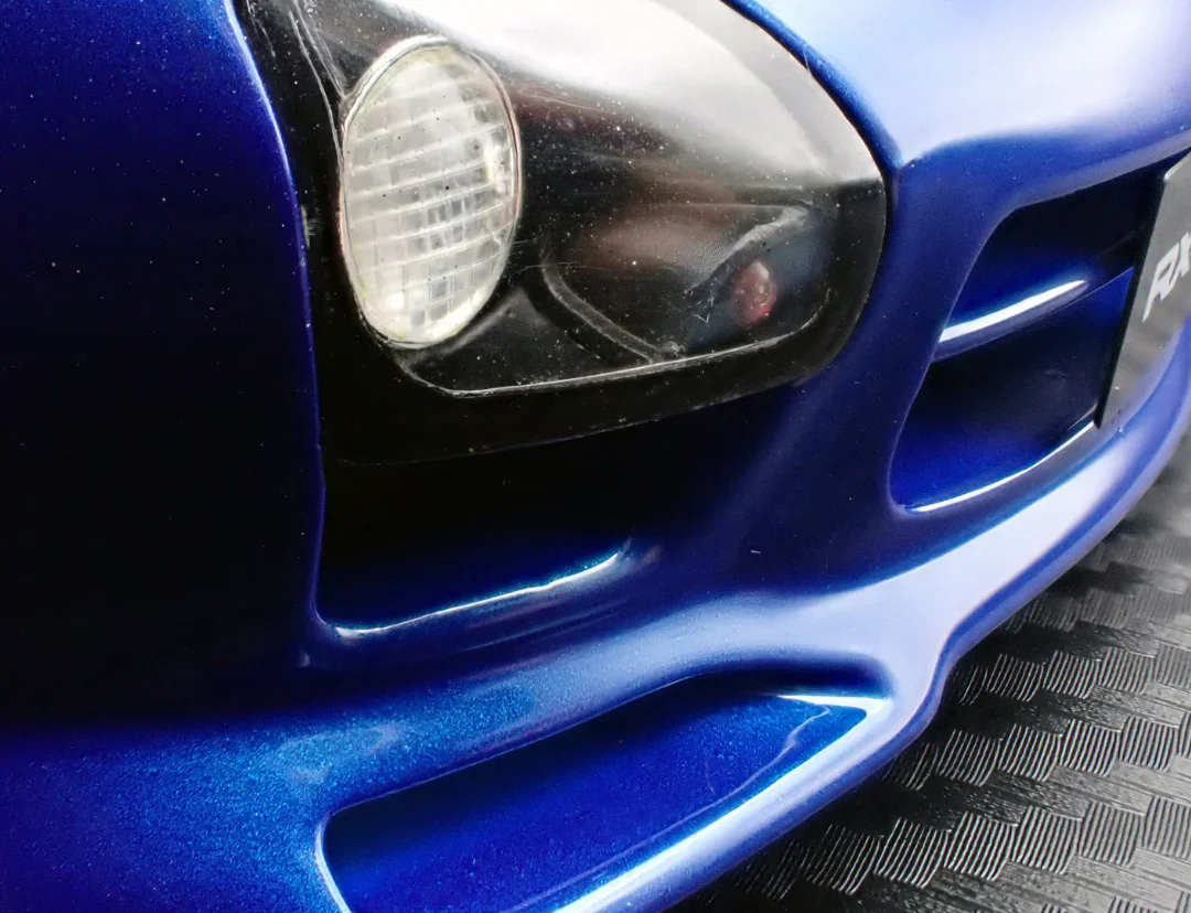 Ignition-Model Mazda RX-7 (FD3S) MazdaSpeed A-Spec Blue Metallic 1:18 - Image 8