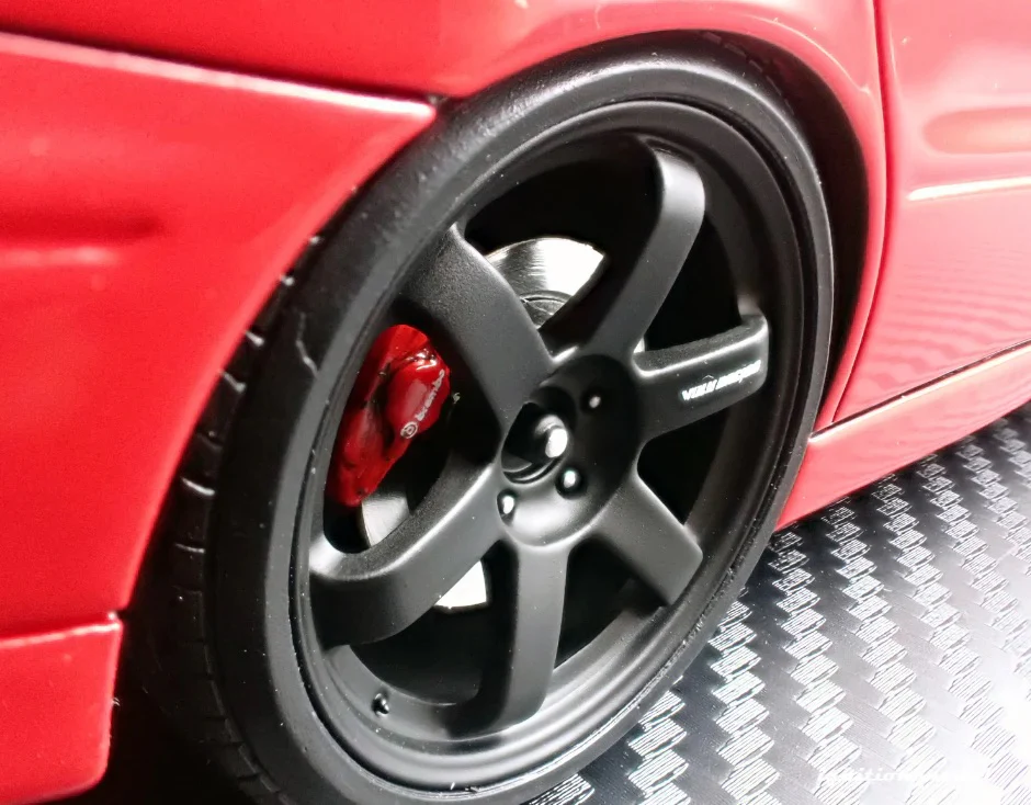 Ignition-Model Mitsubishi Lancer Evolution VIII MR (CT9A) Red 1:18 - Image 11