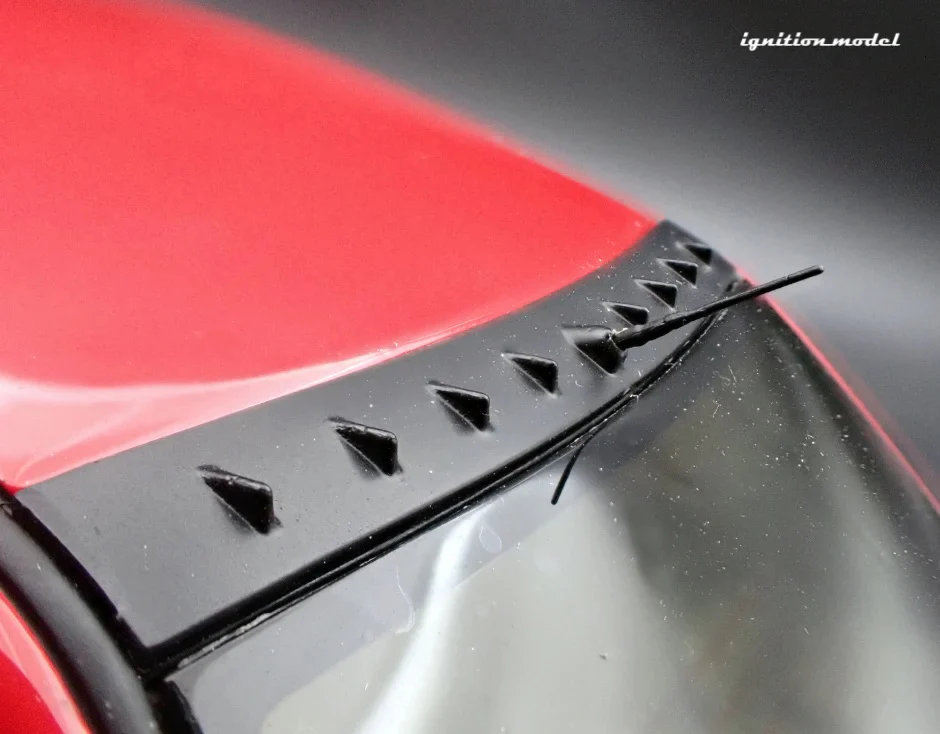 Ignition-Model Mitsubishi Lancer Evolution VIII MR (CT9A) Red 1:18 - Image 13