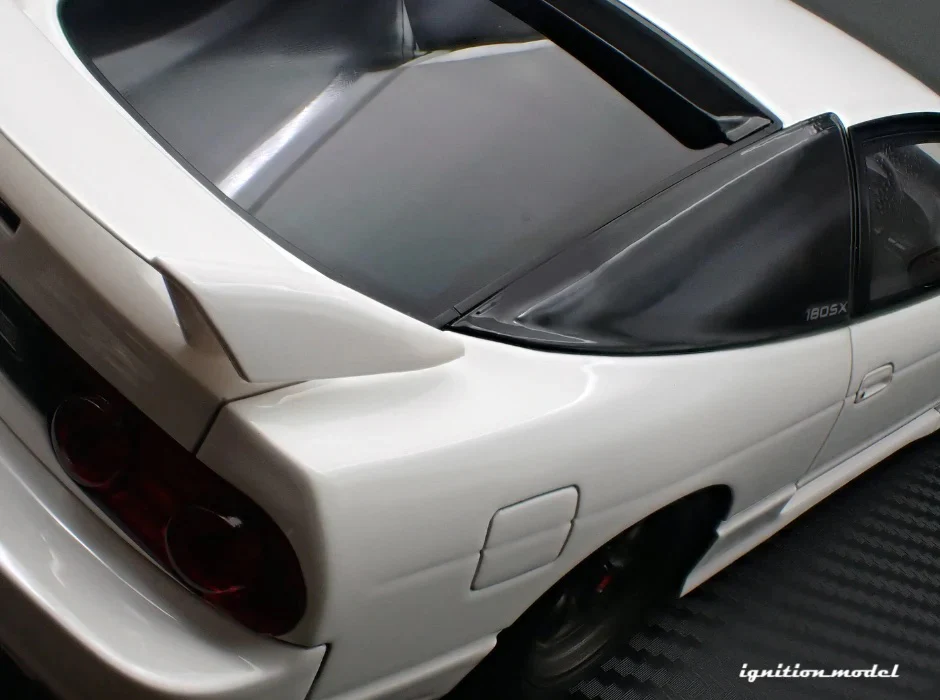 Ignition-Model Nissan 180SX Type X RPS13 White 1:18 - Image 15