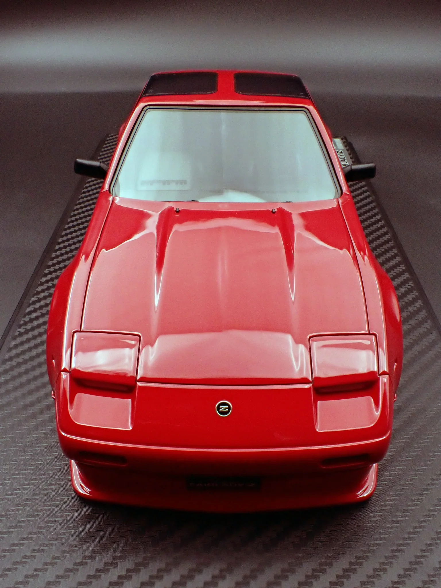 Ignition-Model Nissan Fairlady Z 300 ZR Z31 2-Seater RHD Red 1:18 - Image 4