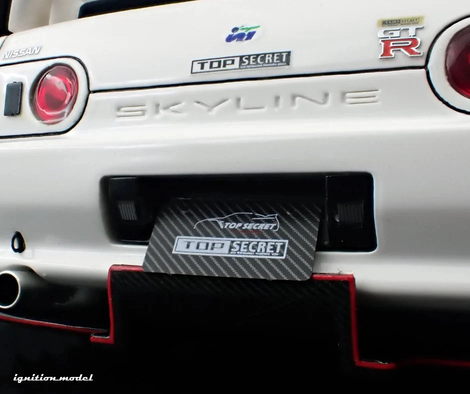 Ignition-Model Nissan Skyline GT-R R32 (VR32) Top Secret RHD White 1:18 - Image 21