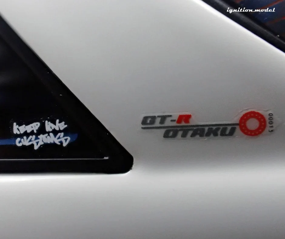 Ignition-Model Nissan Skyline GT-R R32 (VR32) Top Secret RHD White 1:18 - Image 25