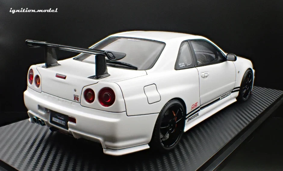 Ignition-Model Nissan Skyline GT-R R34 (BNR34) Top Secret 34GT-R RHD White 1:18 - Image 6