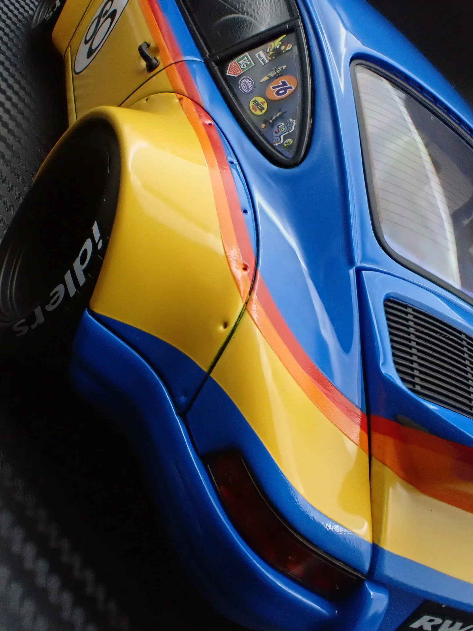 Ignition-Model Porsche 911 F Series Backdate #80 RWB Coupe Yellow & Blue 1:18 - Image 9