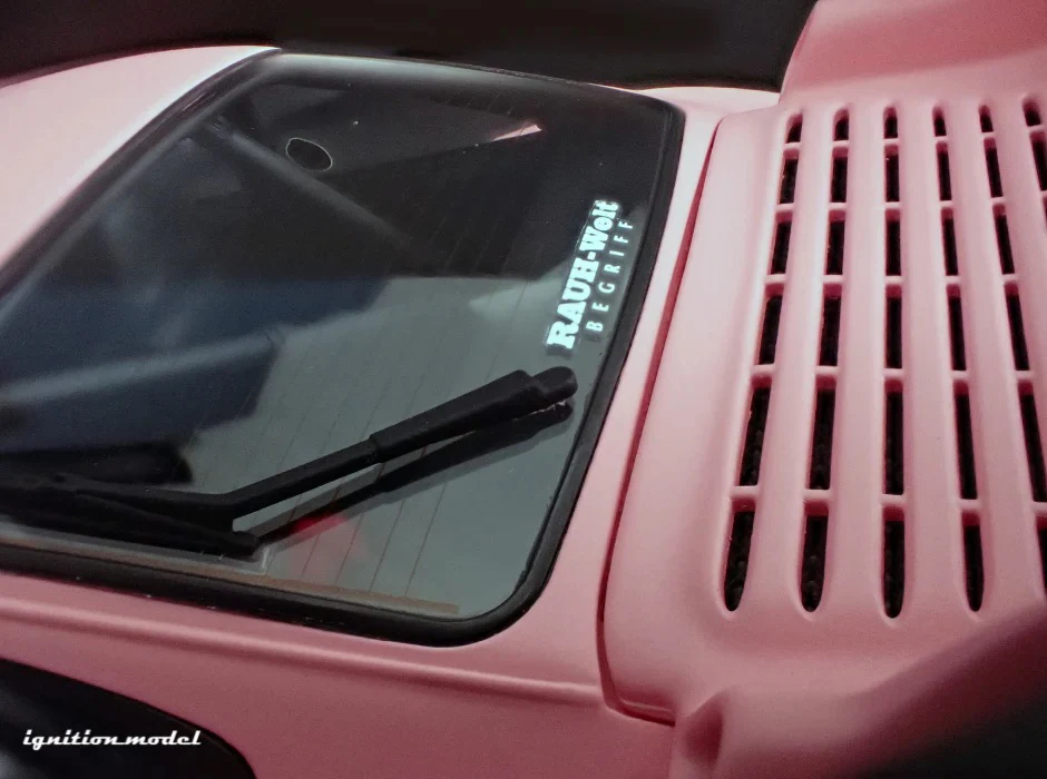 Ignition Model Porsche 993 RWB "Hooters" Matte Pink 1:18 - Image 17