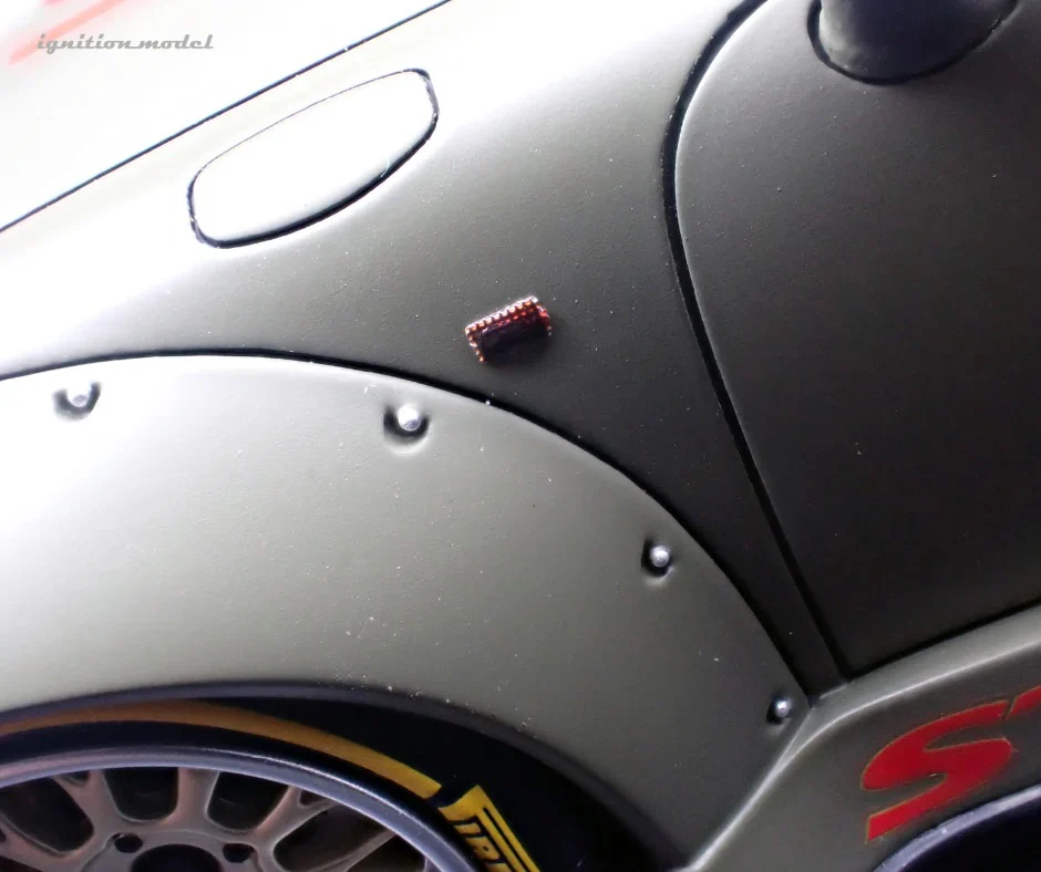 Ignition Model Porsche 993 RWB "Khaki" Matte Green 1:18 - Image 20