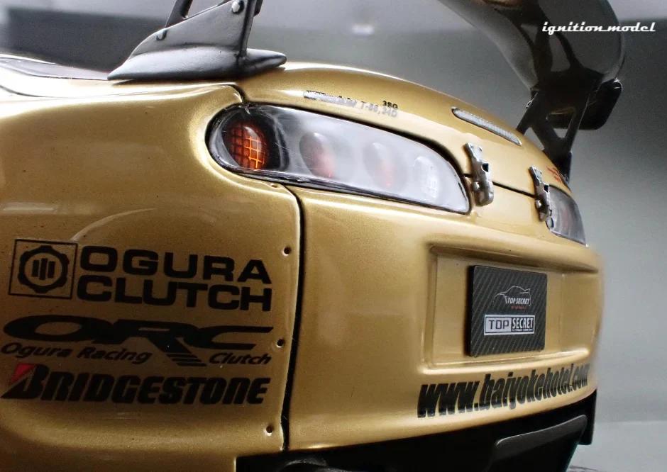 Ignition-Model Toyota Supra Mk4 (A80) Top Secret GT300 Gold 1:18 - Image 19