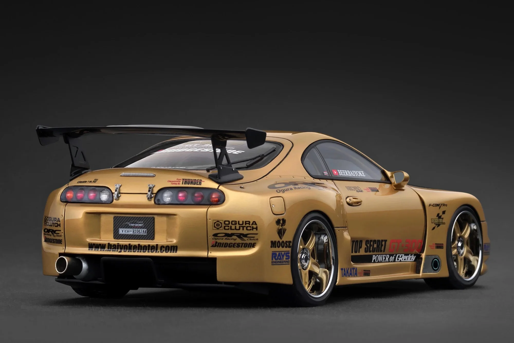 Ignition-Model Toyota Supra Mk4 (A80) Top Secret GT300 Gold 1:18 - Image 2
