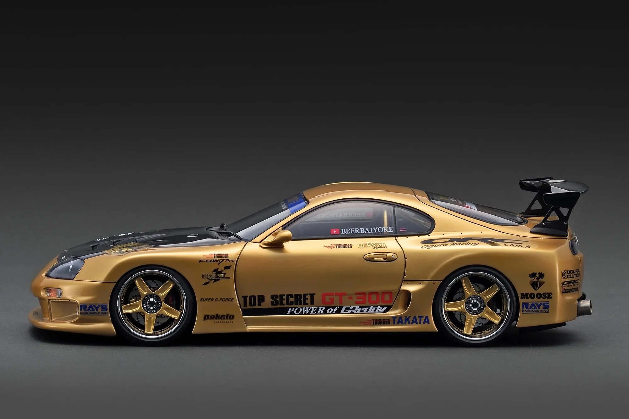 Ignition-Model Toyota Supra Mk4 (A80) Top Secret GT300 Gold 1:18 - Image 3