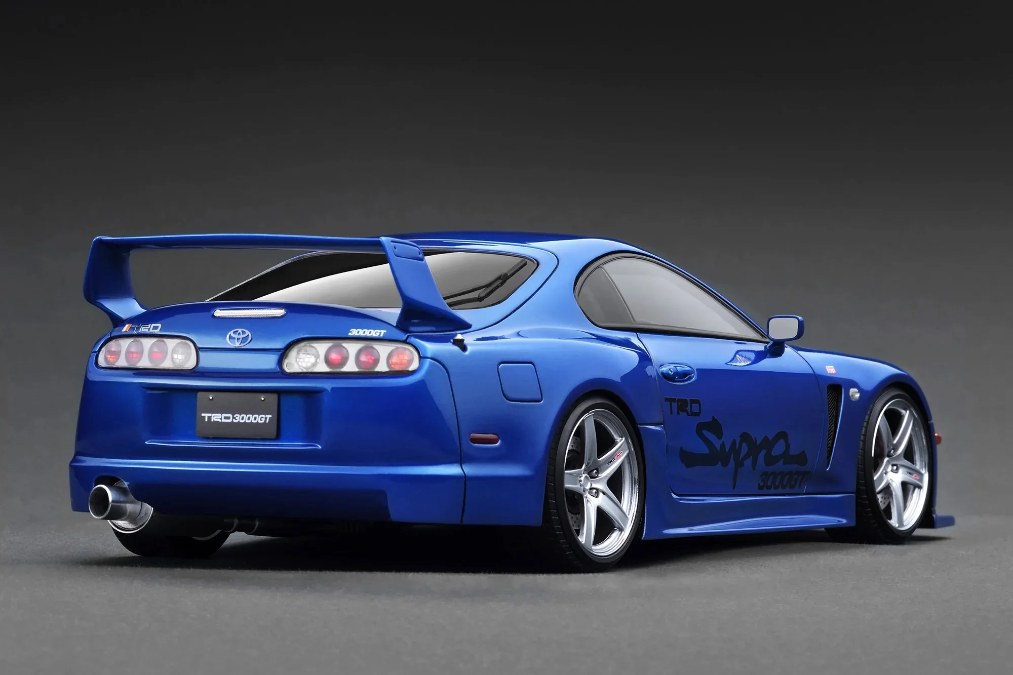 Ignition-Model Toyota Supra Mk4 (A80) TRD 3000GT Blue Metallic 1:18 - Image 2