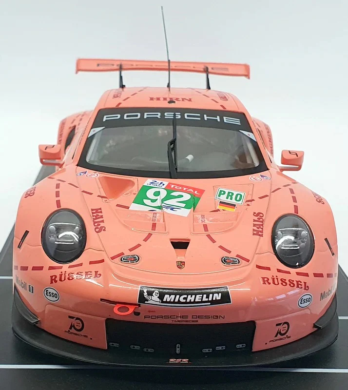 Ixo 2018 Porsche 911 991.2 GT3 RSR Team Porsche GT No 92 Pro Pink Pig Tribute Le Mans 1:18 - Image 4