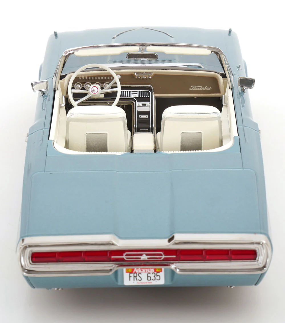 KK Scale 1966 Ford Thunderbird Convertible "Thelma & Louise" Light Blue Metallic 1:18 - Image 5