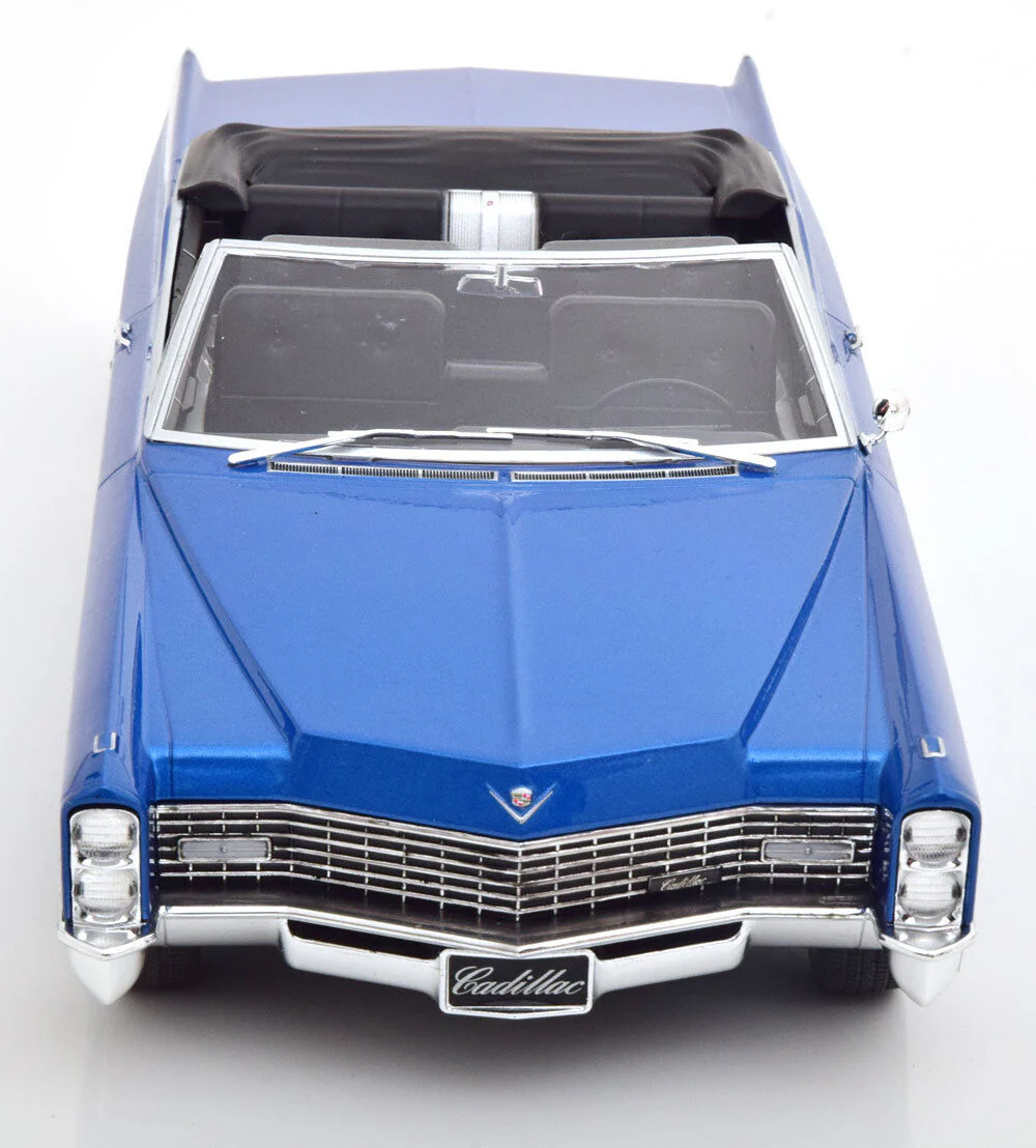 KK Scale 1967 Cadillac DeVille Convertible Blue Metallic 1:18 - Image 4